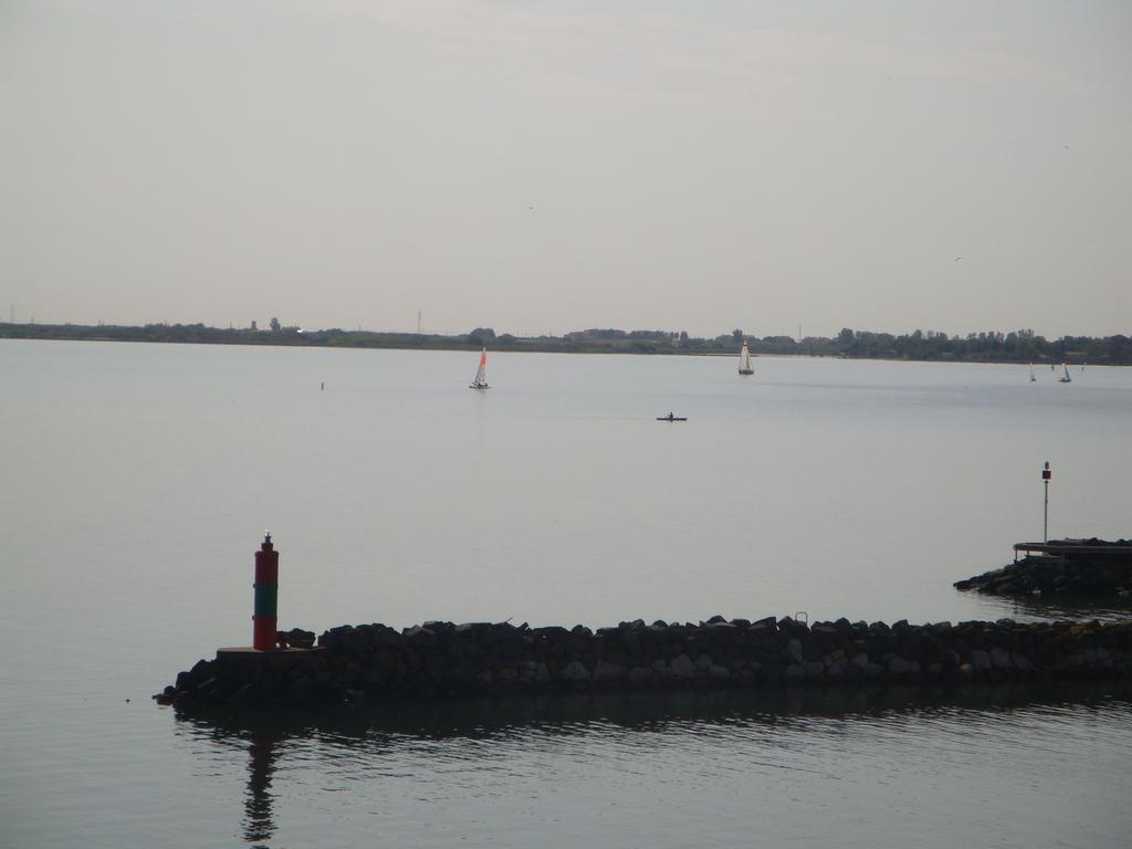 Ferienwohnung Port rive gauche Iona Marseillan  Exterior foto